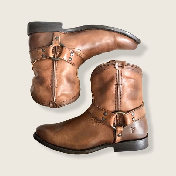 Frye Wyatt Harness Cognac Leather Cowboy ShortBoot